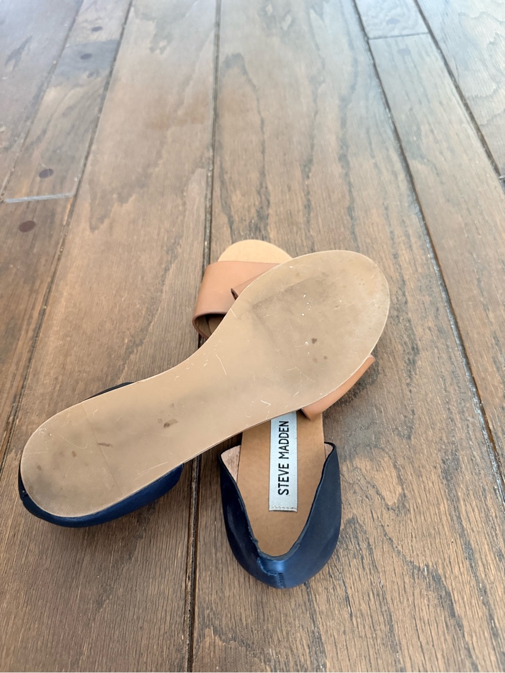 Steve Madden Two-Tone Tan Front with Black Heel D'Orsay Sandals - Picture 4 of 6